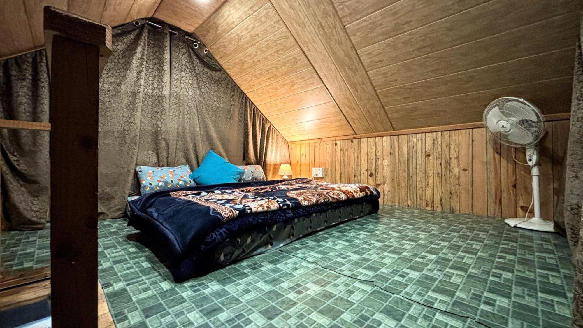 Jumboz Cabin Kasol Exteriör bild